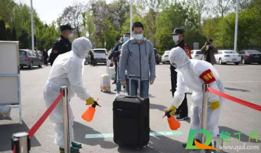 2020大学开学封闭多久可以出校门(大学开学要封闭多久)