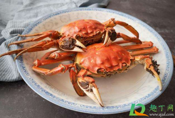 螃蟹蒸的时候要翻过来吗(蒸螃蟹是翻过来蒸吗还是正过来症呢)