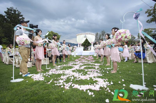 2020年10月1号到8号哪天结婚好(2020年十一月份哪天结婚好)