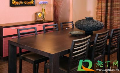 木家具刮花了怎么修补(家具被刮花什么方法修复吗)