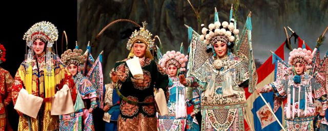 京剧属于哪里的戏剧(京剧属于哪里?)