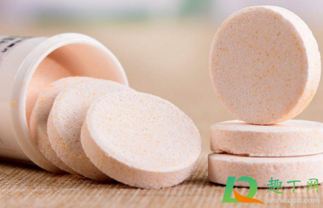 泡腾片能干吃吗(干吃泡腾片有什么副作用)