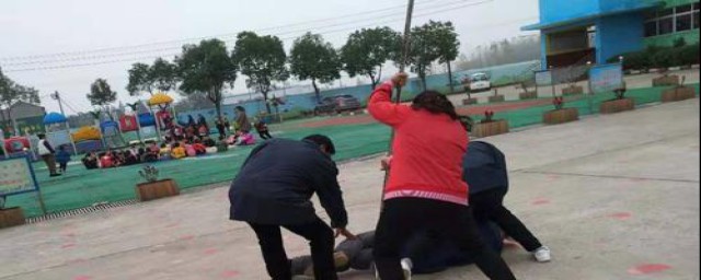 快速将那些坏人制服的方法(坏人的方法狠招有哪些)