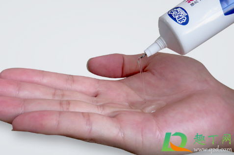 奶油胶干了是硬的吗(奶油胶外面干里面软)