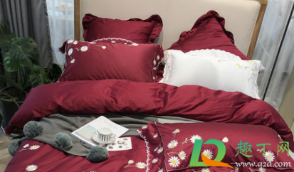 红床单掉色严重还能用吗(为什么不能用红床单)