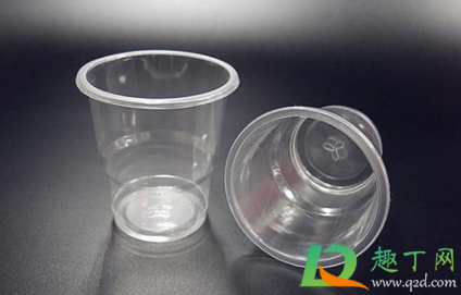 新水杯塑料味怎么去除(新的塑料水杯怎么去味)