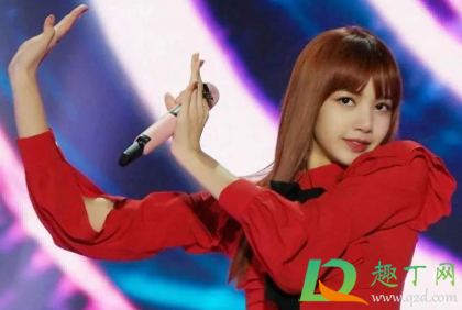 直角肩是什么样的标准(直角肩是哪种)