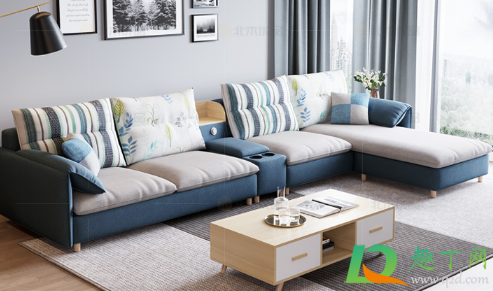 布艺沙发用了8年还能用吗(布艺沙发用了10多年)