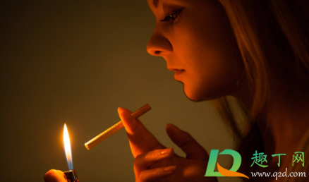 香烟有一点霉点能抽吗(烟起了一点点霉点可以抽吗)