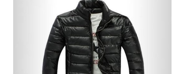 蒙口羽绒服搭配好看(蒙口羽绒服哪个颜色好看)