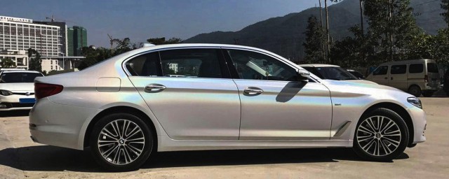 汽车不开多久需要启动一次(汽车长时间不开每次需要启动多久)