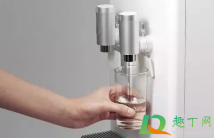 饮水机一直开着还是用时开省电(饮水机开着省电还是关着省电)