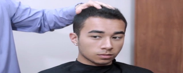 理发步骤(小平头的理发步骤)