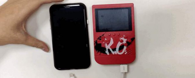 边充电边玩手机会不会爆炸(边玩手机边充电手机会不会爆炸?)