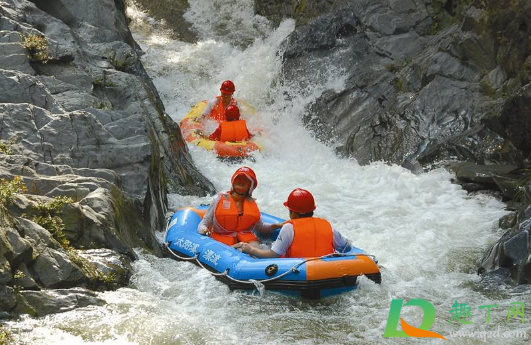 漂流的水是干净卫生的吗(漂流是什么水)