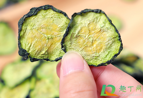 晒黄瓜干不撒盐能晒不(晒老黄瓜用盐腌吗)