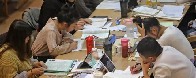 计算机科学与技术考研考什么(计算机科学与技术考研考什么学校)