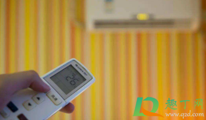 空调不制冷了怎么回事不滴水(空调制冷不滴水怎么回事?)