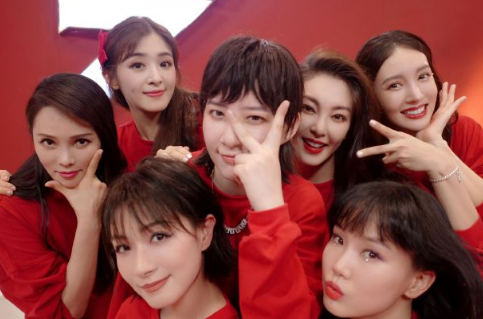 乘风破浪的姐姐水墨画海报无水印(乘风破浪的姐姐海报背景图)