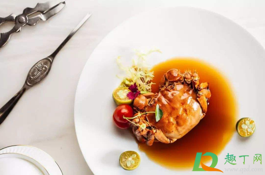 螃蟹蒸一半没蒸熟可以接着蒸吗(蒸的螃蟹没吃完再吃的时候还要蒸吗)