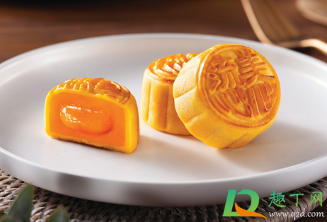 月饼回油是常温还是放冰箱(月饼回油放冰箱吗) 月饼回油是常温还是放冰箱(月饼回油放冰箱吗)