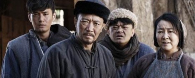 电视剧红与黑讲的是什么(红与黑讲的是谁)