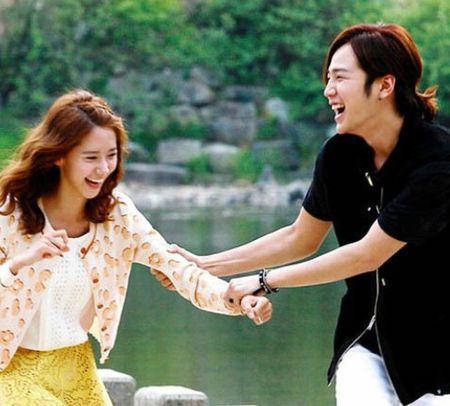 张根硕和允儿,李钟硕喜欢林允儿(林允儿张根硕电视剧作品)