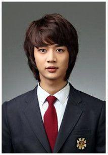 崔珉豪整容,整容脸(崔珉豪身材)