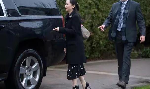 孟晚舟为什么4次结婚，孟晚舟结了(孟晚舟的婚史)