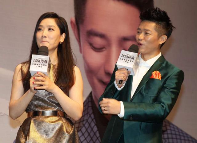 玲花结婚，玲花结婚曾毅哭的片段(玲花曾毅的感情)