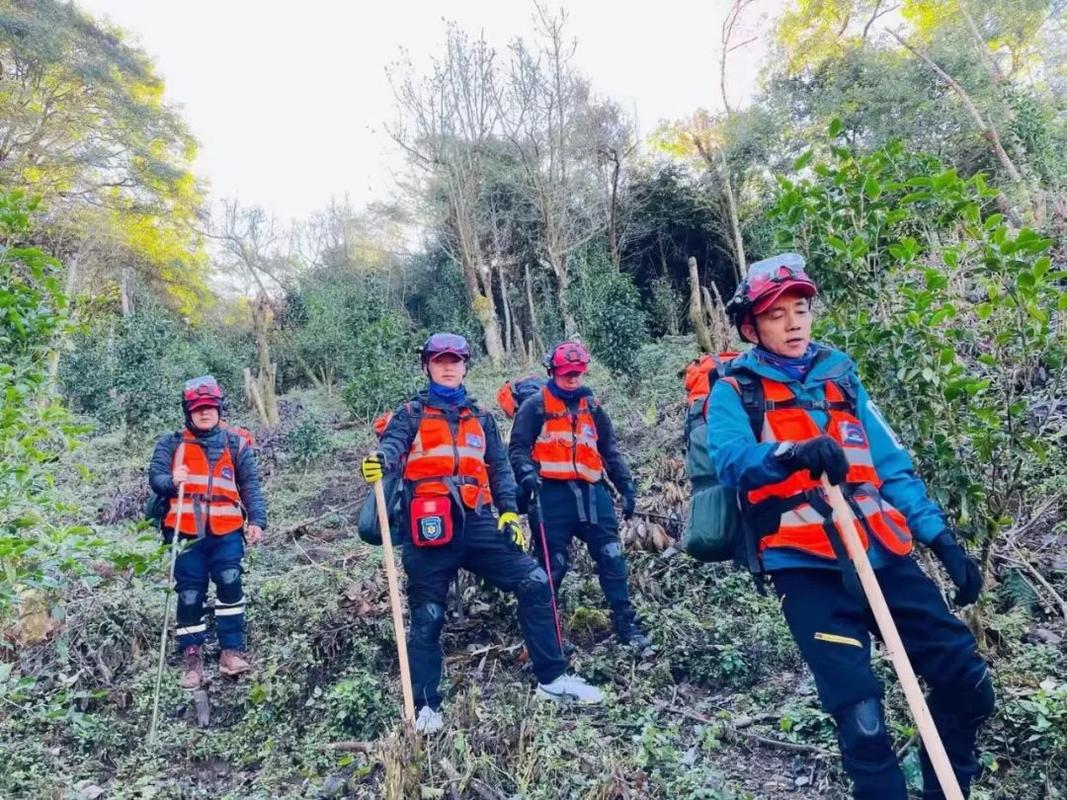 天体浴场图片，露天游泳池图片大全
