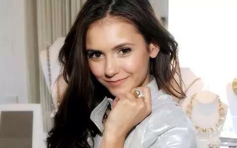 阿格妮丝迪恩，艾格尼丝超模(超模艾什莉)