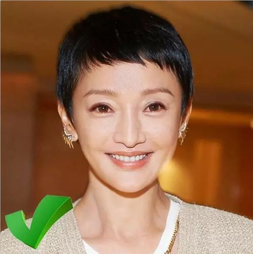 周迅最新街拍,我们的街拍时刻(周迅时尚写真)