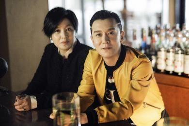 李咏得什么病，李咏的医生终于说实(李咏患什么癌症)