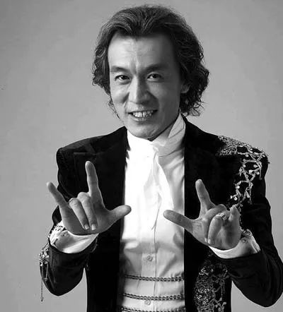 李咏得什么病，李咏的医生终于说实(李咏患什么癌症)