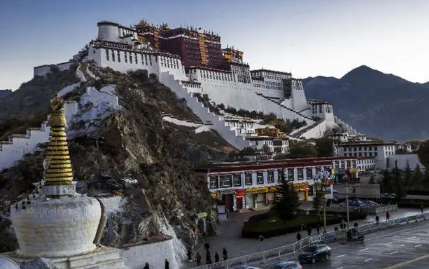 西藏8月份是雨季吗(西藏什么季节是雨季)