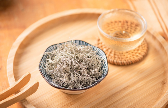 莓茶饭前喝还是饭后喝(饭后喝果茶好吗) 莓茶饭前喝还是饭后喝(饭后喝果茶好吗)