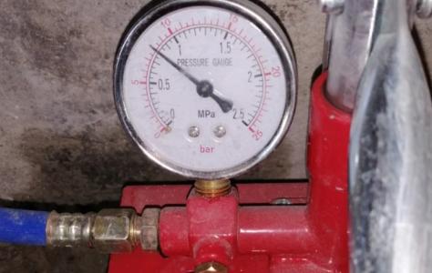 装修打压物业必须要去吗(装修要不要去物业)