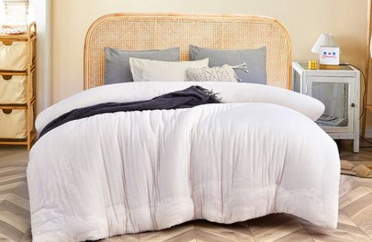 夏天开空调盖几斤的被子合适(冬天没空调盖几斤被子)