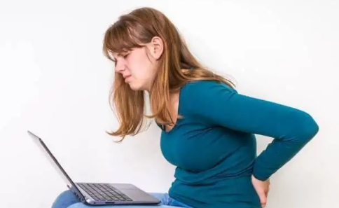 小腹突然变大像怀孕了一样挂什么科(肚子突然变大应该挂什么科)