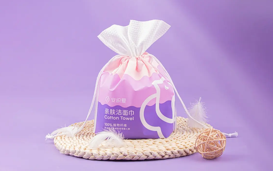 怎么看洗脸巾有没有荧光剂(如何检测洗脸巾有没有荧光剂)