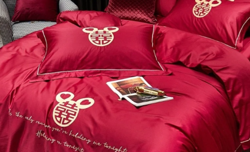 结婚被子是男方准备还是女方准备(北京结婚被子男方准备还是女方准备)