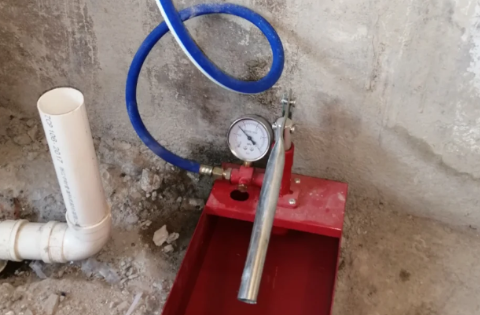 装修打压物业必须要去吗(装修要不要去物业)