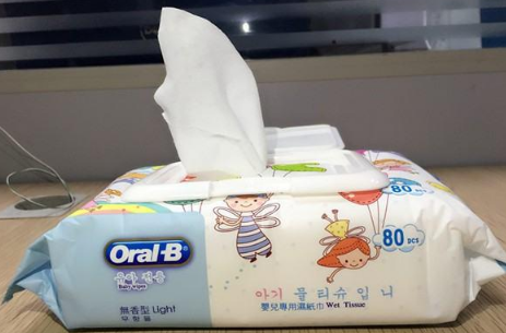 湿纸巾加热有毒吗(湿纸巾可以高温加热吗)