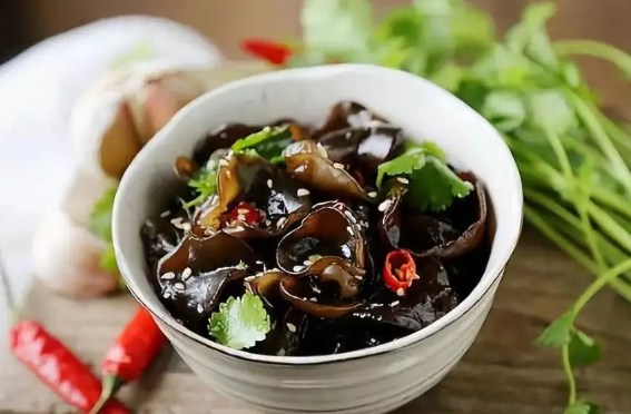 凉拌木耳焯水几分钟(凉拌木耳焯水需要几分钟) 凉拌木耳焯水几分钟(凉拌木耳焯水需要几分钟)