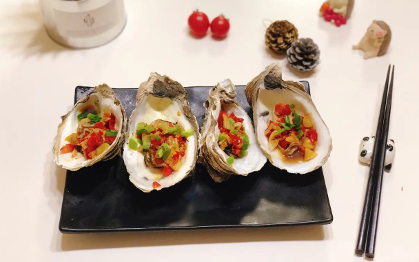 女人吃生蚝对性功能有帮助吗(吃生蚝对女生性方面有什么好处)