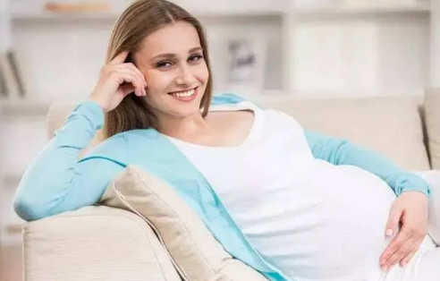 小肚子大是怀孕的症状吗(怀孕肚子有大有小什么原因)