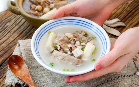 四神汤可以打成豆浆喝吗(喝完豆浆能喝四物汤吗) 四神汤可以打成豆浆喝吗(喝完豆浆能喝四物汤吗)