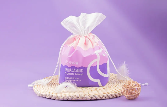 洗脸巾用一次就要扔吗(一次性洗脸巾扔厕所里)