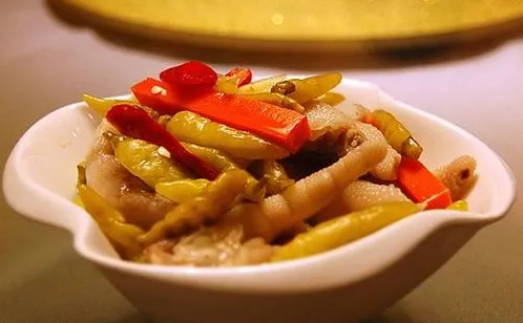 泡椒凤爪煮好了要用冷水泡吗(泡椒凤爪煮好后可以用冷水冲洗吗?) 泡椒凤爪煮好了要用冷水泡吗(泡椒凤爪煮好后可以用冷水冲洗吗?)